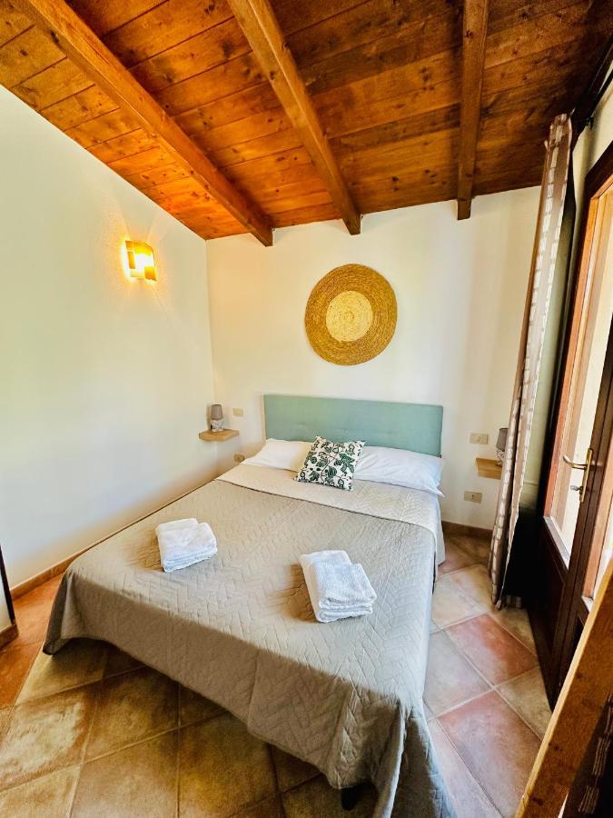 Villa Antonella Apartments Olbia Kültér fotó
